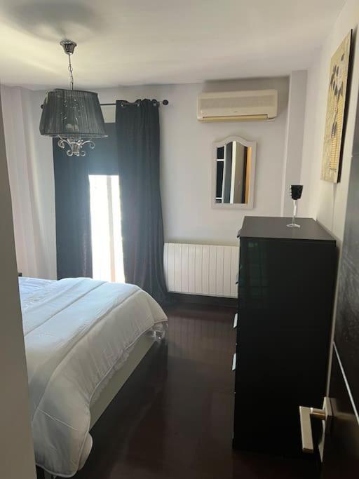 Appartement Piso Centrico Y Tranquilo à Jaén Extérieur photo